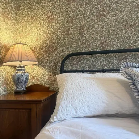 Tarn House Tatil Evi